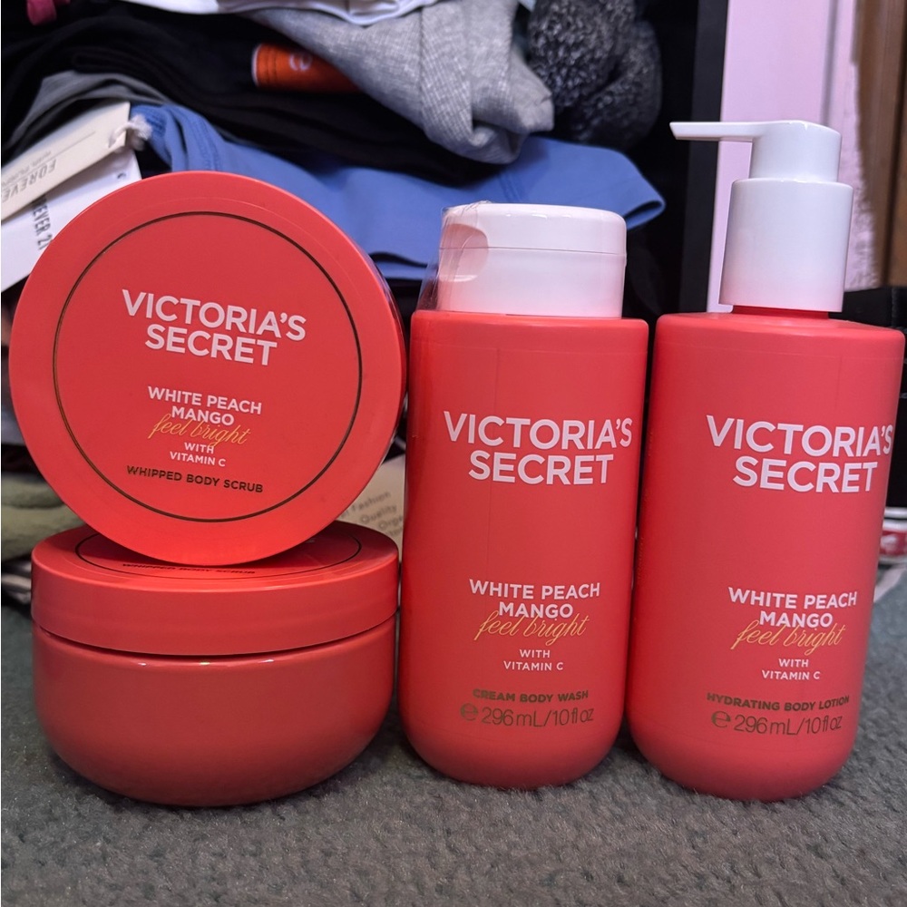 Victoria's Secret Pink Body Care Set - White Peach & Mango